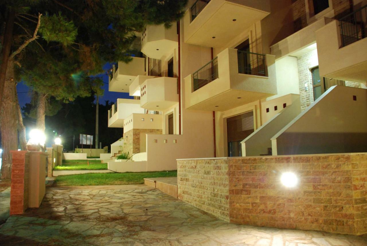 Alexandros Maisonettes Неа-Муданья Экстерьер фото