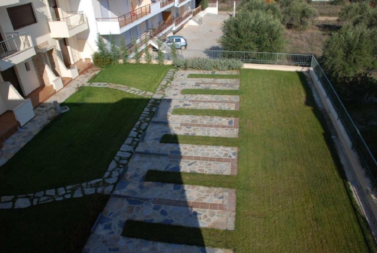 Alexandros Maisonettes Неа-Муданья Экстерьер фото